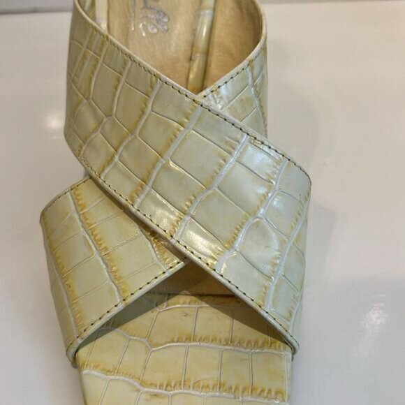 Lintervalle Yellow Croc Embossed Leather Block Heel Sandals Size 40 - Picture 8 of 13